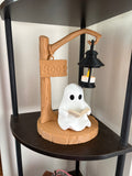 Reading Ghost Decor with Lantern