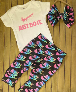 Nike Just Do It Bummies/Pants Set